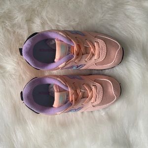 Toddler New Balance. Size 8. Peach color